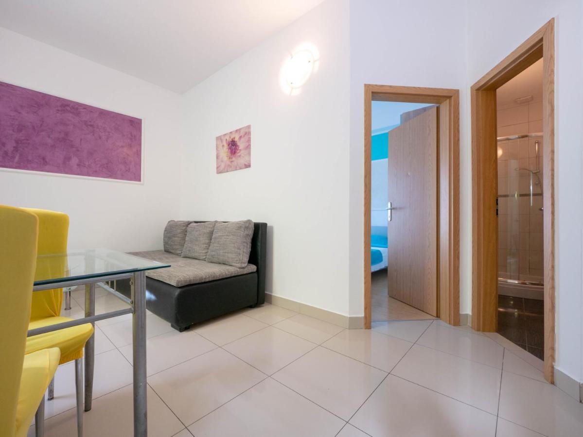 Cozy Apartment With Breakfast On Request 1 Pula Buitenkant foto