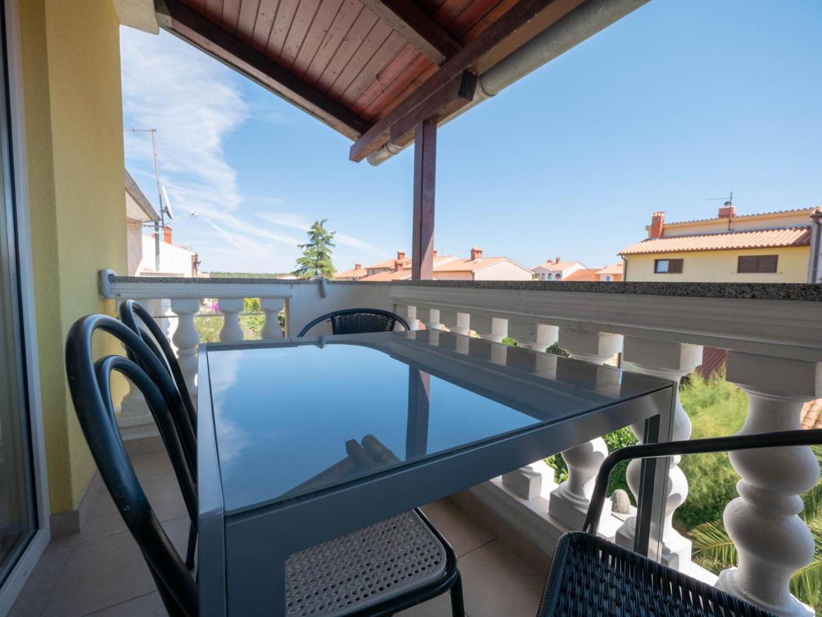 Cozy Apartment With Breakfast On Request 1 Pula Buitenkant foto